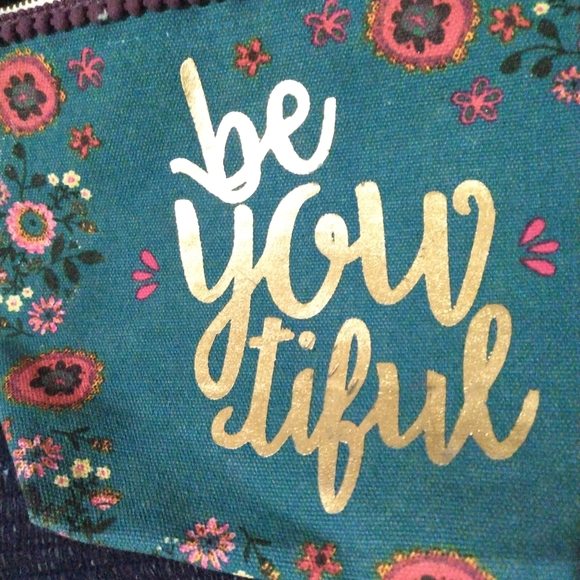Natural Life NWT "Be You Tiful" accessory bag - Picture 2 of 5